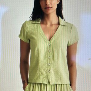 Madewell notched v neck button up top.